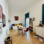 Daire Mickey's Enchanted Studio, Central, Wi-fi Perpignan