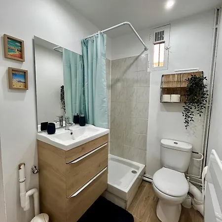 Mickey's Enchanted Studio, Central, Wi-fi