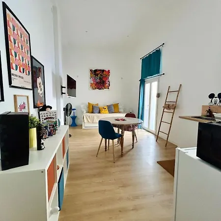 Апартаменты Mickey's Enchanted Studio, Central, Wi-fi *