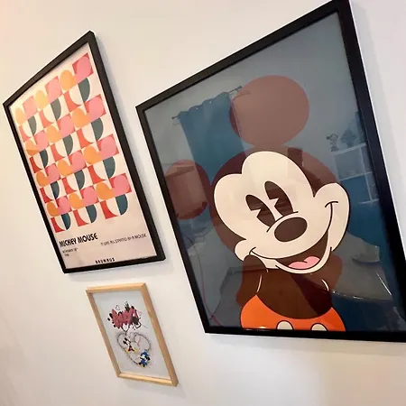 Mickey's Enchanted Studio, Central, Wi-fi Перпиньан