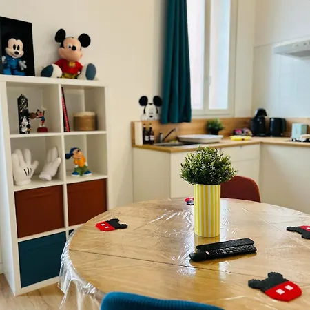 Апартаменты Mickey's Enchanted Studio, Central, Wi-fi